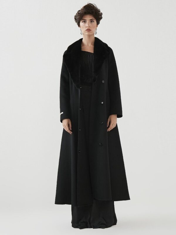 WARM BLACK