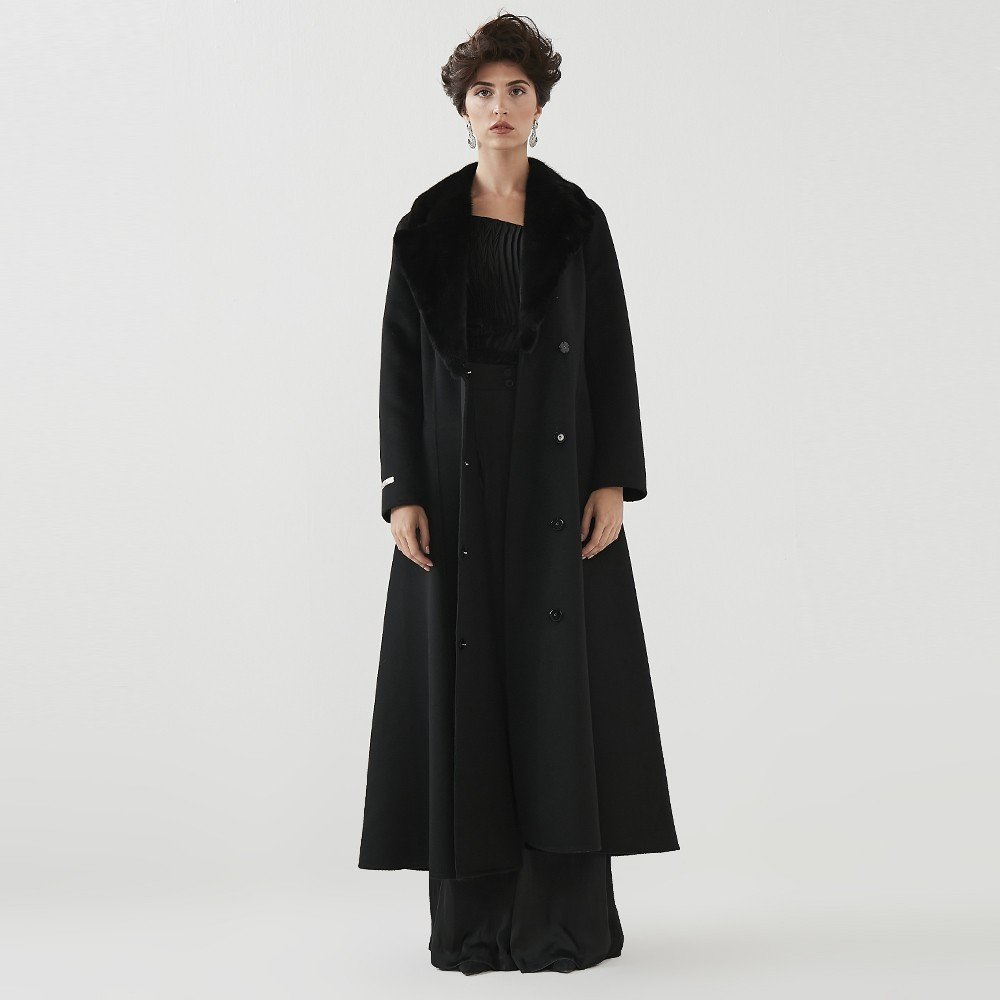 WARM BLACK