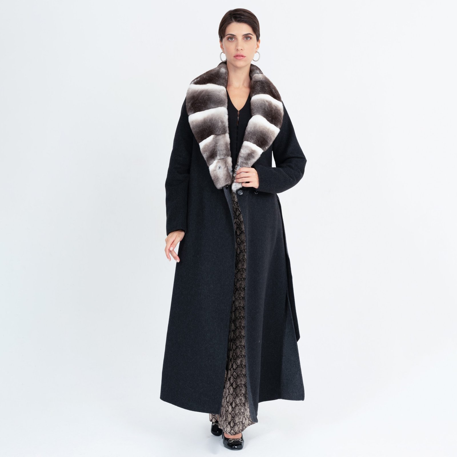 REGAL BLACK CAMELUXE